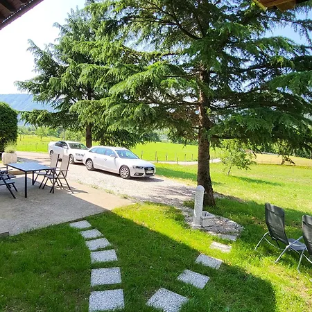 Belka With Terrace&bbq Semesterbostad Tolmin