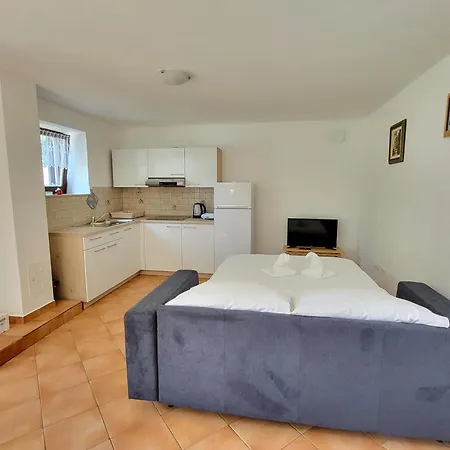 펜션 Belka With Terrace&bbq 톨민